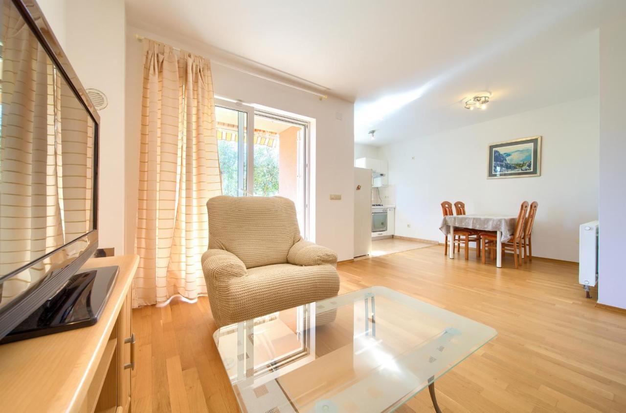 Apartamento Happy Point Krk Town Exterior foto