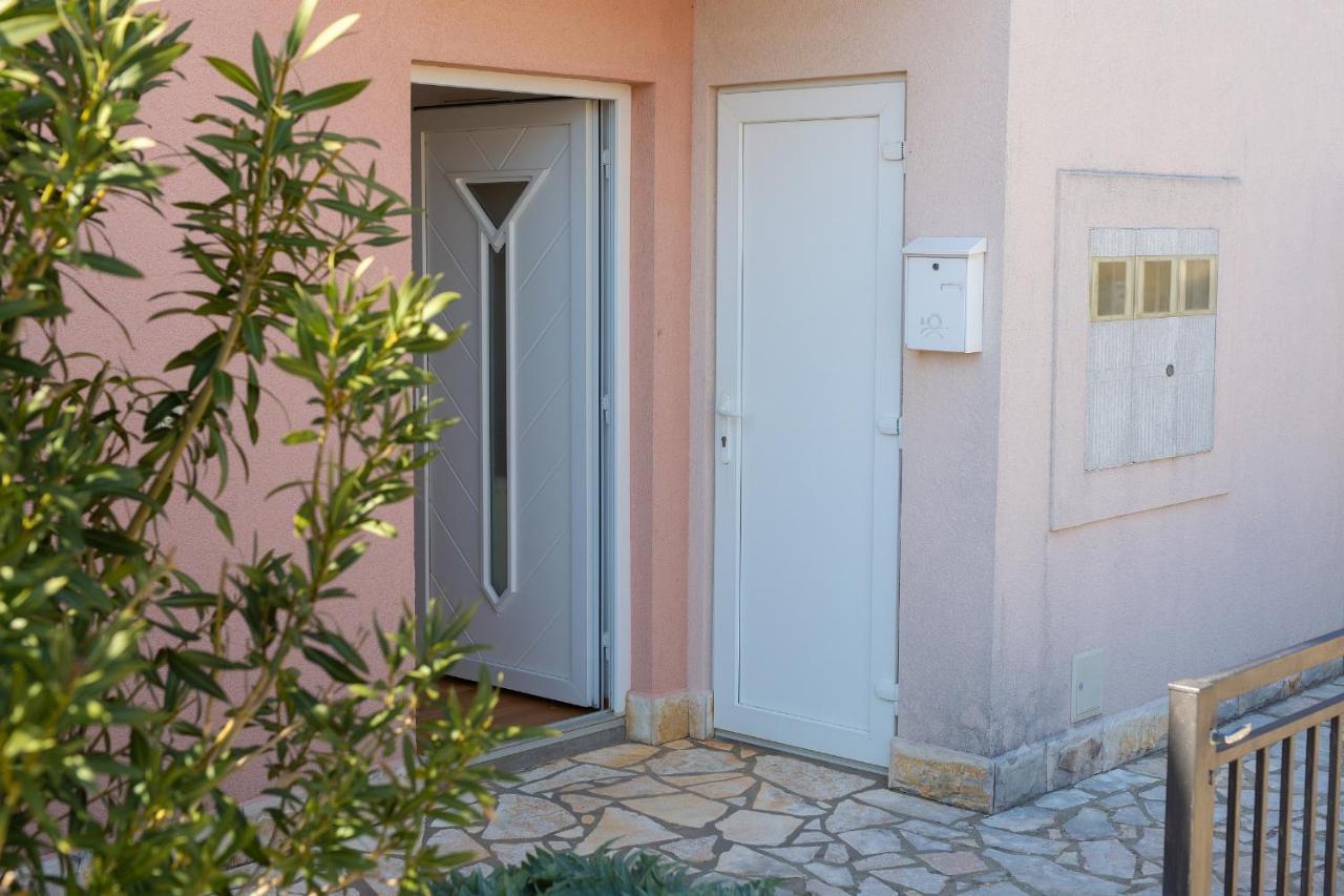 Apartamento Happy Point Krk Town Exterior foto
