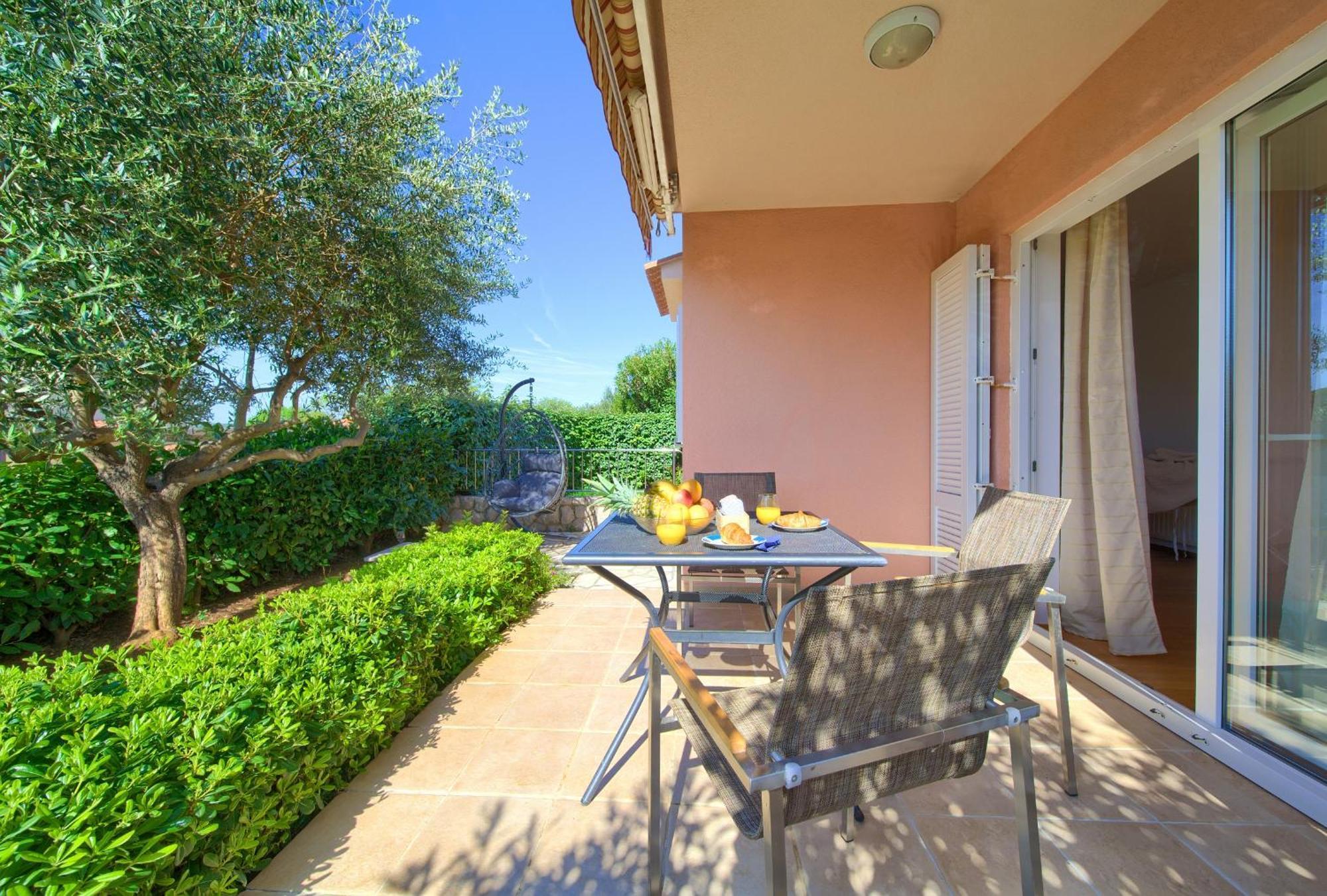 Apartamento Happy Point Krk Town Exterior foto